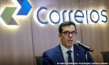 Correios preveem 15 mil demissões voluntárias e fechar mil agências